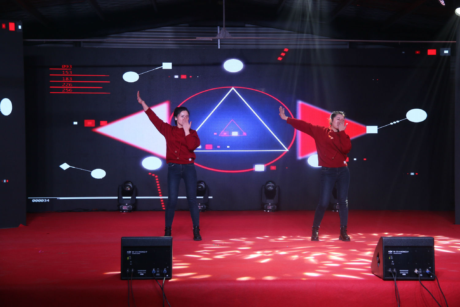 雙人舞蹈.jpg 雙人舞蹈.jpg