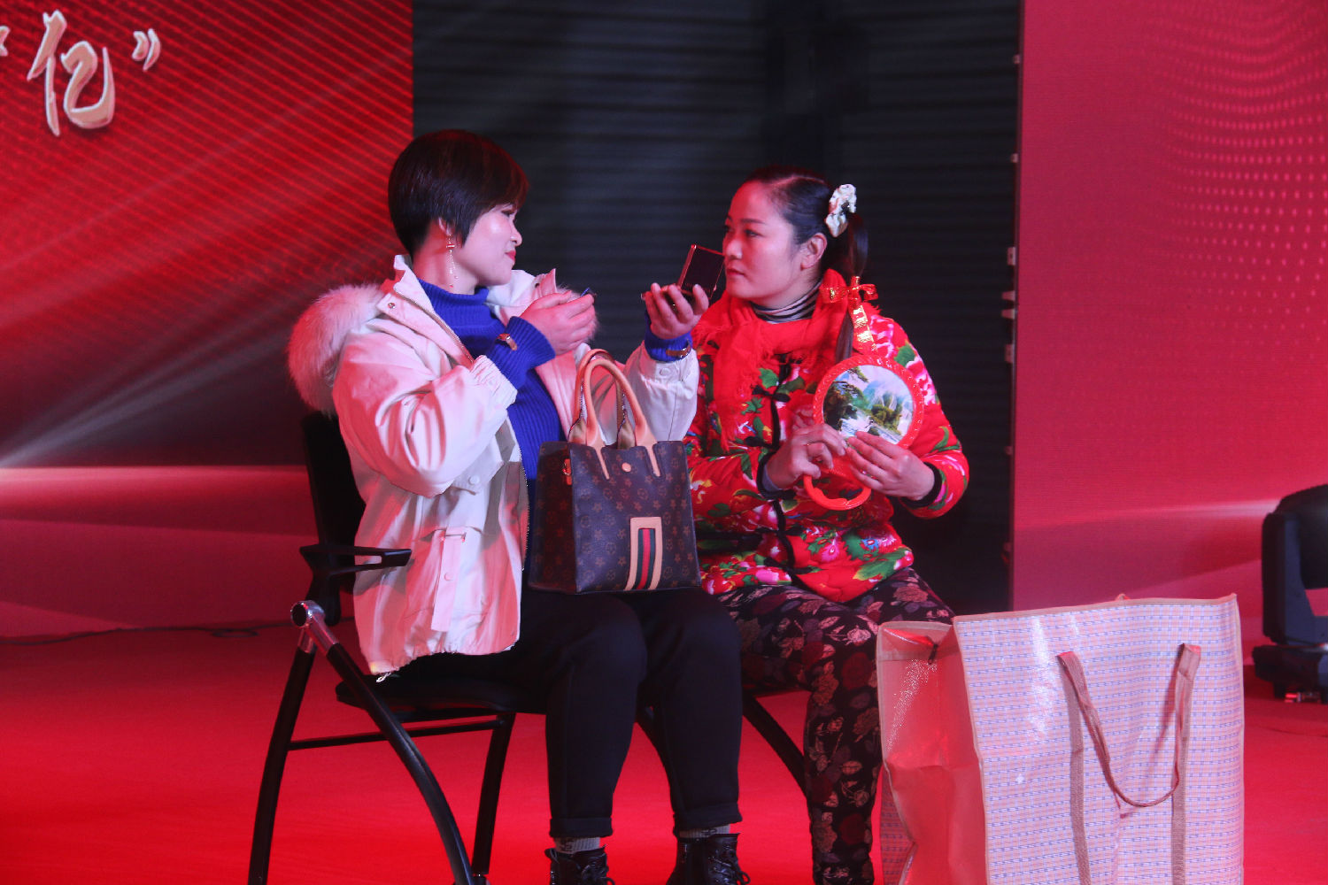 小品1.jpg 小品1.jpg