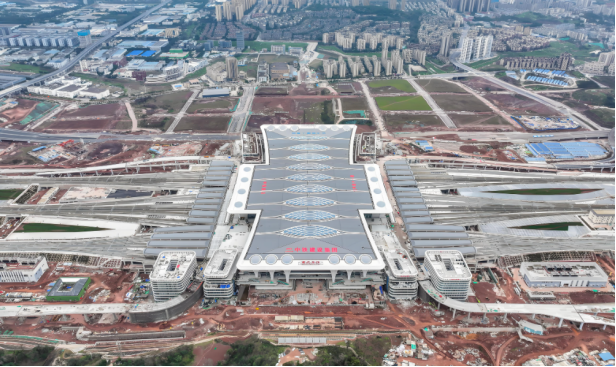 工程案例：重慶東站